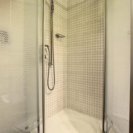 Foehn 005 アパート ヴェルビエール